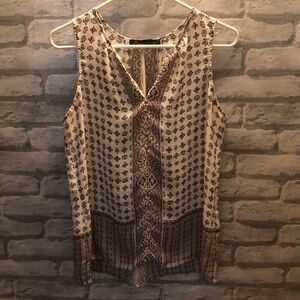 Rose & Olive - Med. - 100% Polyester - Gentle Used